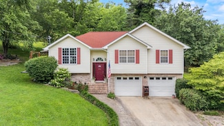 310 Castleview Dr, Ringgold, GA 30736