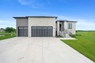 4773 N Spyglass Ct, Wichita, KS 67226