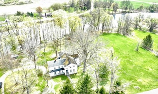 810 River Rd, Deposit, NY 13754