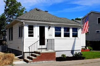 126 Rockland St, Quincy, MA 02169
