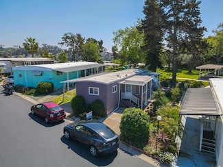 2003 Bayview Heights Dr Unit 70, San Diego, CA 92105