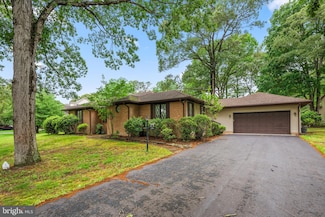 1 Greenleaf Ln, Seaford, DE 19973
