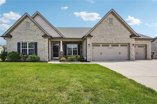 2834 Fallin Ct, High Point, NC 27262