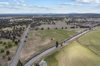 8021 SW 61st St, Redmond, OR 97756