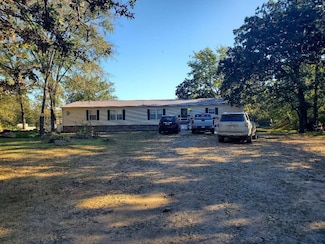 99148 N3740 Rd, Okemah, OK 74859