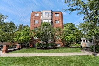 975 Mass Ave Unit 106, Arlington, MA 02476