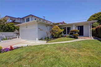 1311 Voorhees Ave, Manhattan Beach, CA 90266