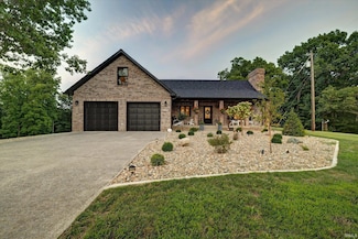8191 E Northshore Dr, Unionville, IN 47468