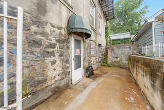 7505 Palisade Ave, North Bergen, NJ 07047