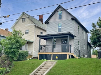 650 Broad St, Washington, PA 15301