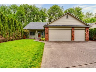 3365 Goose Cross Ln, Eugene, OR 97404
