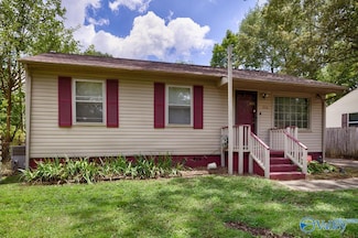 426 S Plymouth Rd NW, Huntsville, AL 35811
