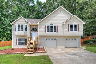 121 Paradise Cir, Douglasville, GA 30134
