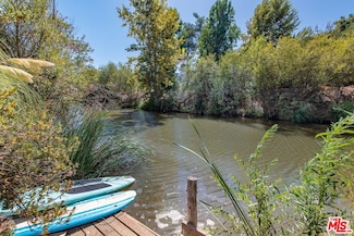2344 Laguna Circle Dr, Agoura Hills, CA 91301