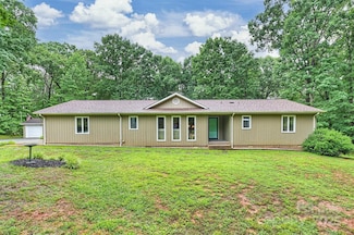 3017 Brooks Mill Ln, Wingate, NC 28174