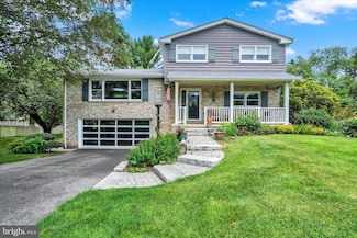 2935 Dearborn Ln, York, PA 17402