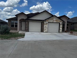 109 Calvin Smith Ln Unit B, Jarrell, TX 76537