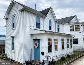 12 Pennsylvania Ave, Cumberland, MD 21502