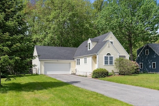 6 Sage Brush Dr, Scarborough, ME 04074