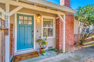 213 Poplar St, Aptos, CA 95003