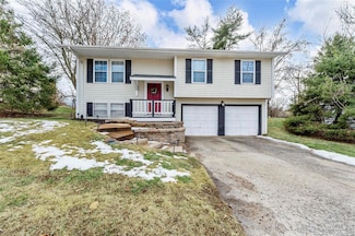 12124 Prestonpark Ln, Saint Louis, MO 63146