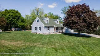 11073 Stoney Brook Dr, Grand Ledge, MI 48837