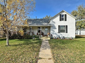 140 Poplar St, Sutherland, NE 69165