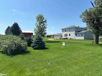 18700 Yarrow Ave, Nora Springs, IA 50458