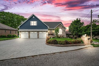 1118 Hileah Dr, Crossville, TN 38572