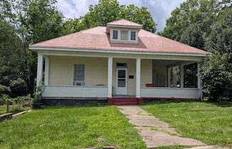 300 Campbell St, Danville, VA 24540