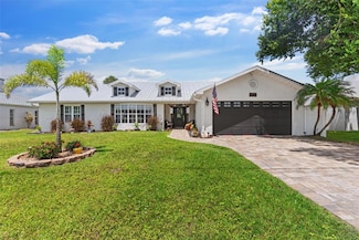 425 Corrientes Cir, Punta Gorda, FL 33983