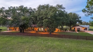 110 Fcr 865, Teague, TX 75860