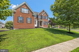 7 Woodfield Dr, Swedesboro, NJ 08085