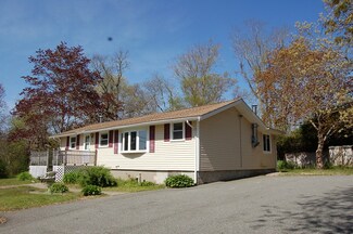 15 Mallard Rd, Wareham, MA 02571