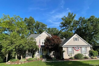 3096 Hunters Way Unit 68, Pinckney, MI 48169