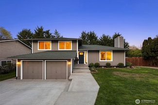 2212 W St NW, Auburn, WA 98001