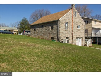 1650 Ridge Ave, Reading, PA 19607