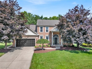 8554 Acadia Dr, Northfield, OH 44067