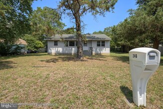 246 Oak Ave, West Creek, NJ 08092