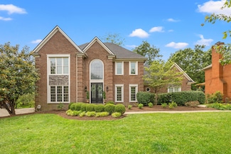 2216 Woodburn Hall Rd, Lexington, KY 40515