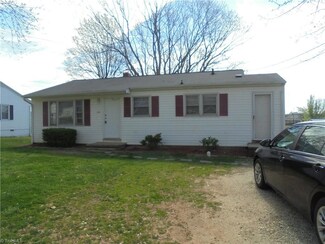 345 Mountain View Dr, Kernersville, NC 27284