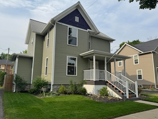 305 Perry St, Albion, MI 49224