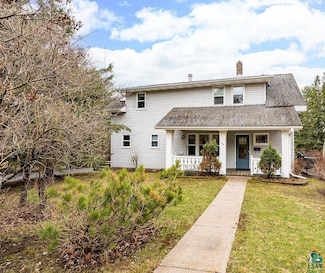 130 W Faribault St, Duluth, MN 55803
