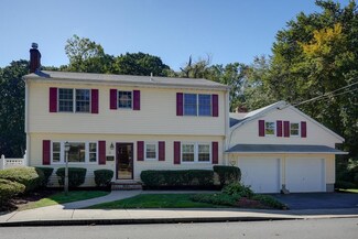 70 Nashua St, Woburn, MA 01801