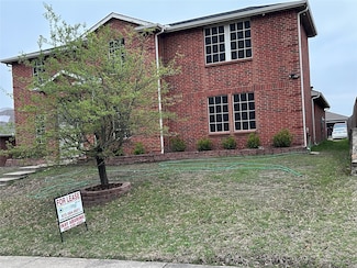 2745 Ingram Cir, Mesquite, TX 75181