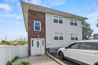 70 County Ave, Secaucus, NJ 07094