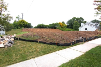 Lt1 E Clifford St, Plymouth, WI 53073