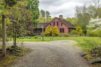 140 Palmer Rd, Plympton, MA 02367
