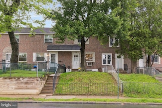 827 Grant Rd, Folcroft, PA 19032