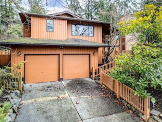 18209 71st Ave W, Lynnwood, WA 98037